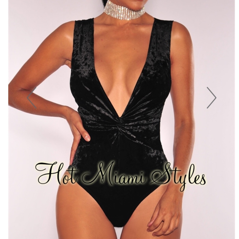 Black Crushed Velvet Knotted Sleeveless Bodysuit